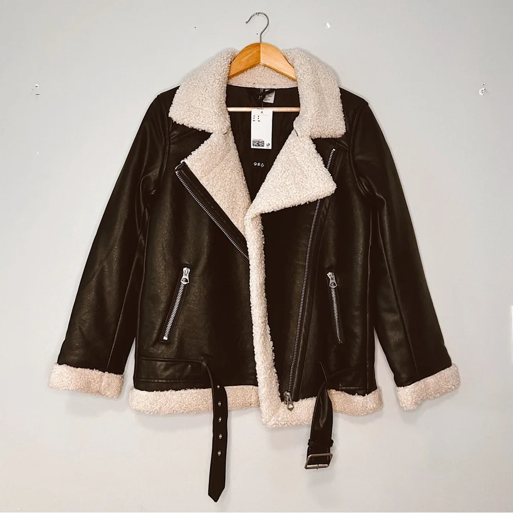 NWT H&M Aviator Teddy Fleece Jacket – Black/Beige, Size Small - Picture 3 of 7